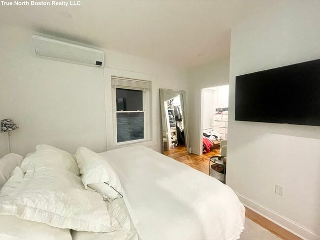 Photo - 206 Hanover St Unidad 2
