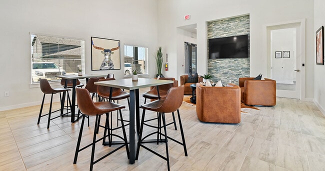 Canvas at Grand Prairie Townhomes