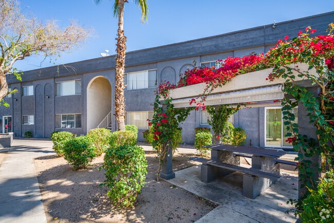 Eclipse Apartments