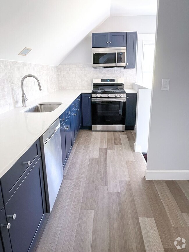 Building Photo - 236 Nicoll St Unit #3 Rental