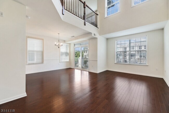 Photo - 52 Autumn Way