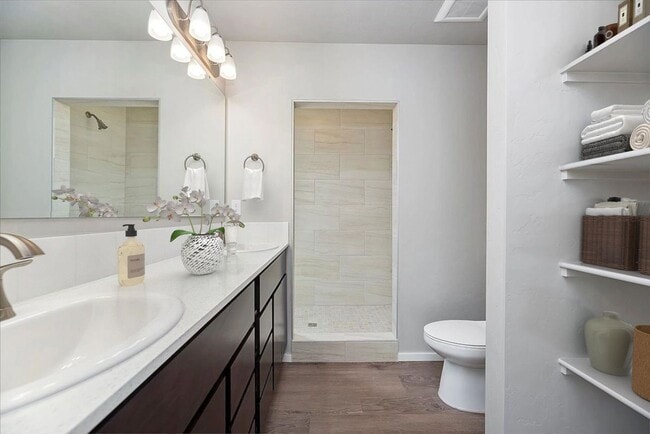 Photo - Riverscape Townhomes