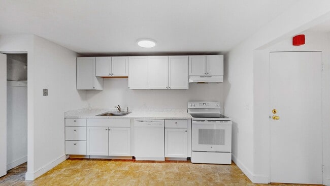 Photo - 175 W Wyoming Ave Unit 42