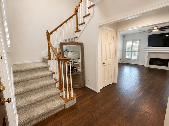 Photo - 2123 Shadow Park Dr