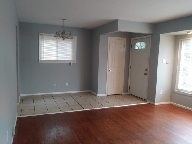 Photo - 30043 Grandview St Unit 1