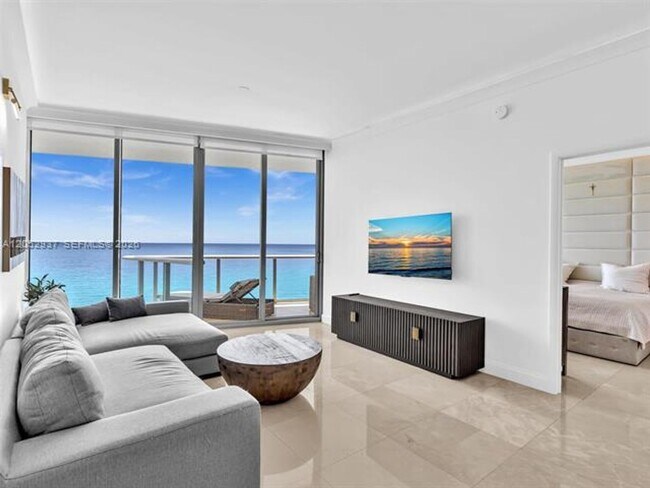 Photo - 17001 Collins Ave