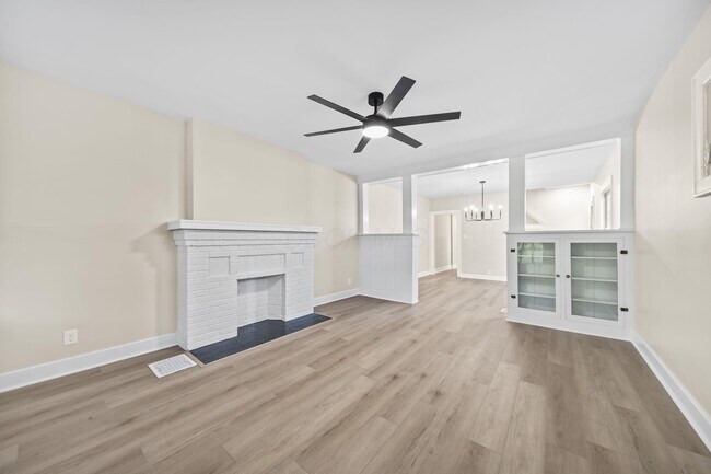 Photo - 263 Crestview Rd