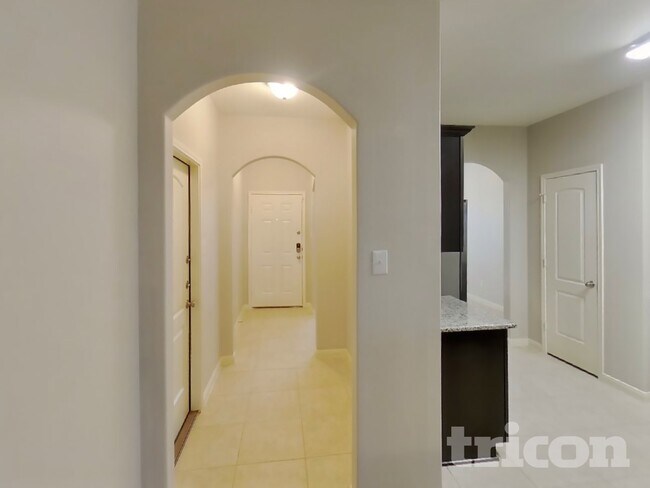 Photo - 185 Kennedy Dr