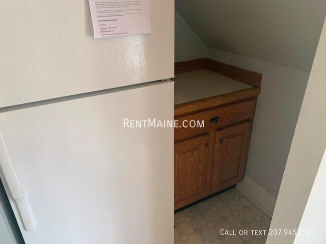 67 Pine St Unit #1