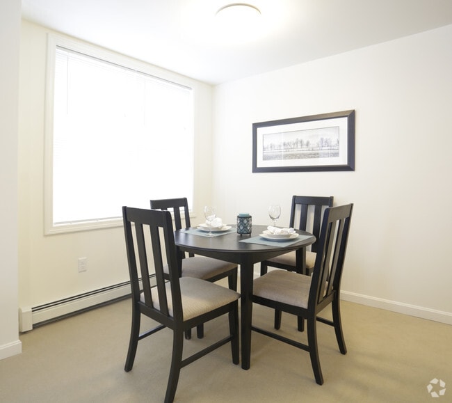 50 Laurel Hill Rd - Laurel Hill-Dining Area