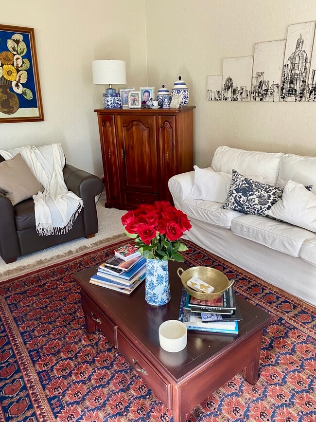 Photo - 380 Greendale Ct