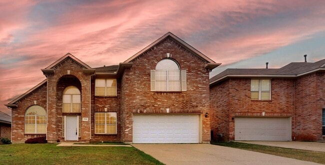 5 Bedroom, 2.5 Grand Prairie Home for Lease - 5 Bedroom, 2.5 Grand Prairie Home for Lease