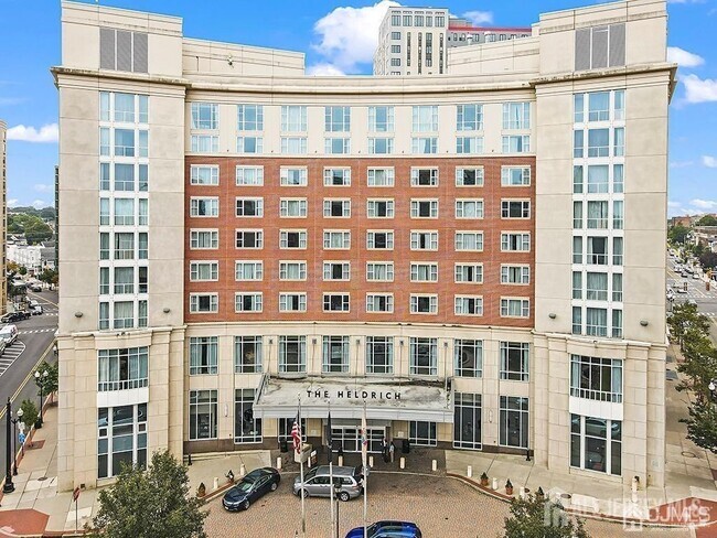 Building Photo - 20 Livingston Ave Unit 606 Rental