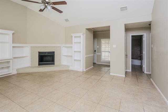 Photo - 835 Collins Blvd