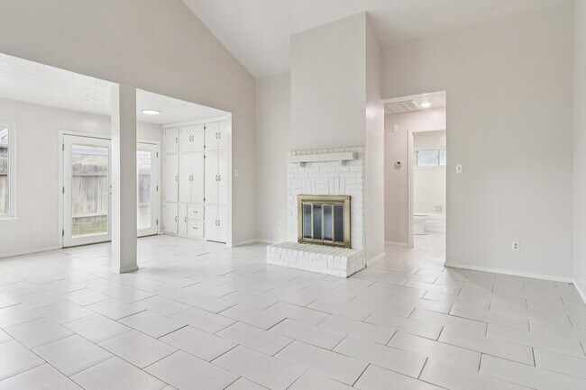 Photo - 14067 Towneway Dr
