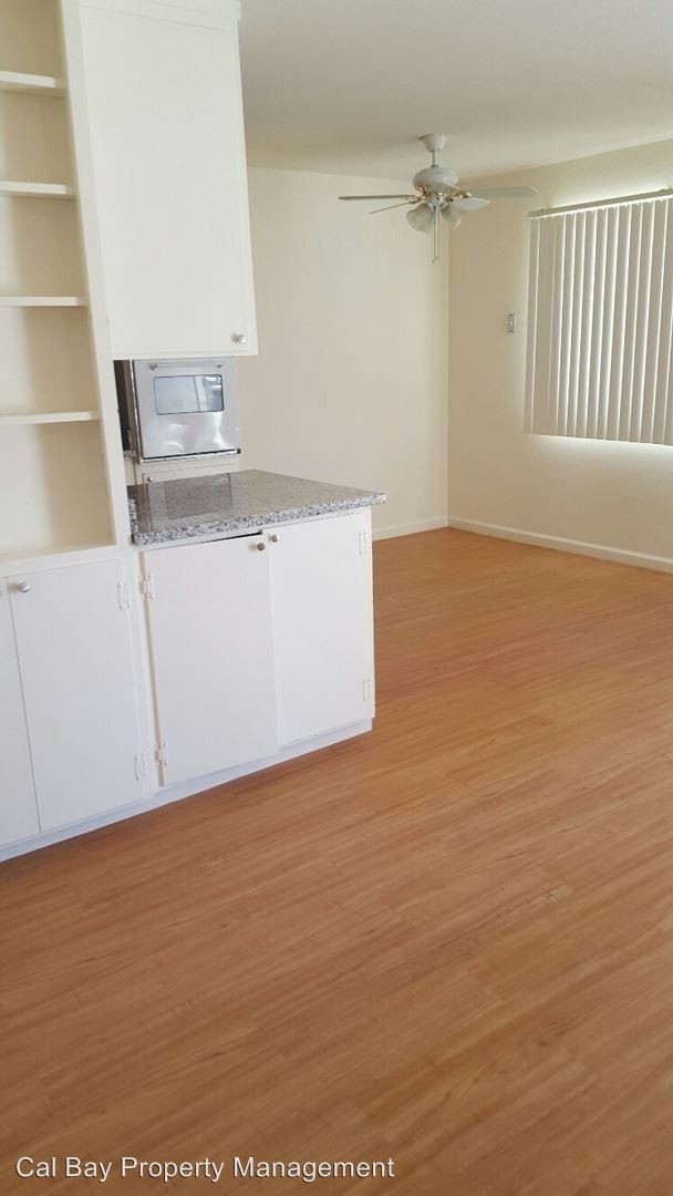 Photo - 1 br, 1 bath Apartment - 923 Tamarack Lane