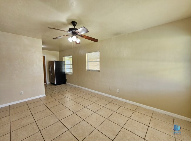 Photo - ADORABLE 3 Bedroom, 1 Bathroom House avail...