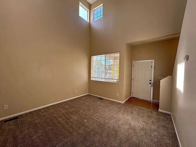 Photo - 6135 Holster Ct