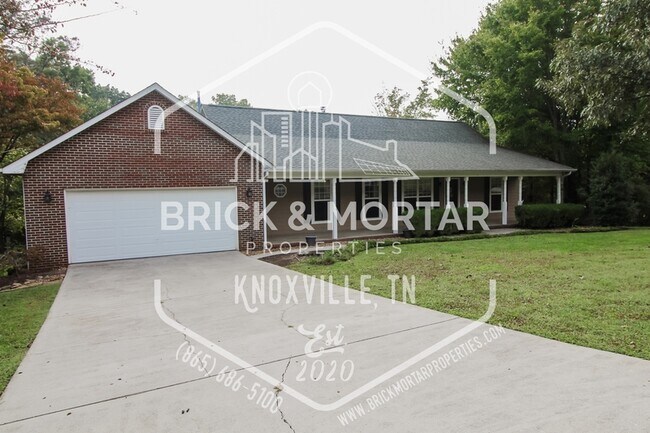 Photo - 808 Pioneer Dr