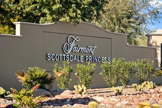 Photo - 17394 N 77th St