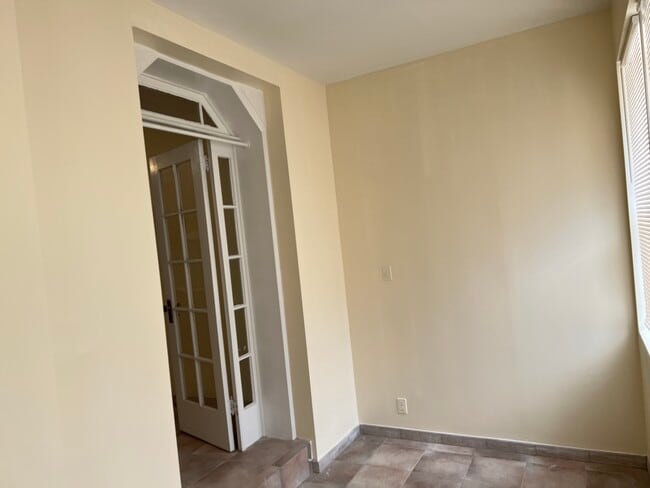 Photo - 28-44 38th St