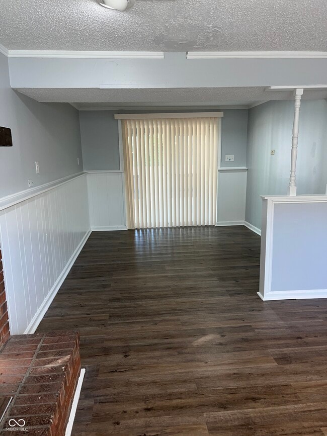 Photo - 9444 English Oak Dr