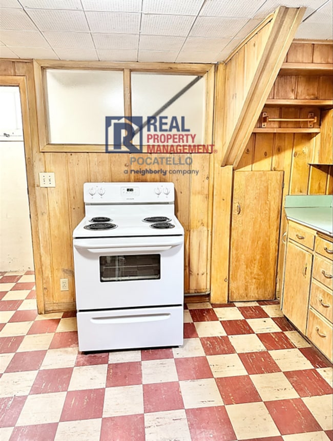 Photo - 651-655 W Lander Unit 252 N Grant Ave