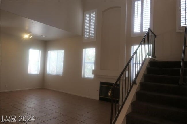 Building Photo - 6665 Golden Pond Cir Rental