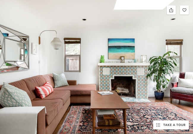 Building Photo - 935 Superba Ave Rental