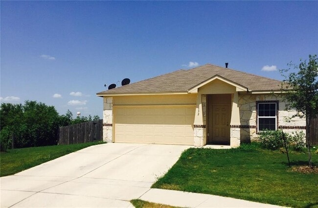 Building Photo - 172 Hollis Ln