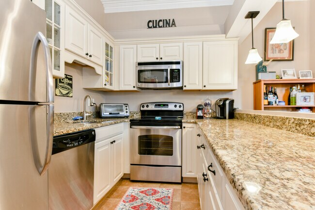 Photo - 562 Massachusetts Ave Unit 3