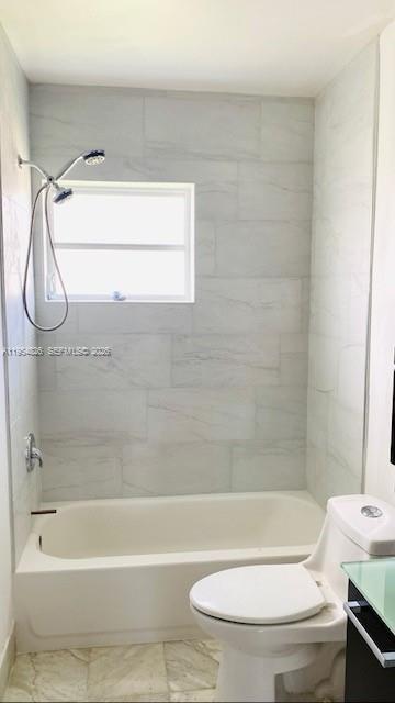 Photo - 1836 Arthur St Unit 16