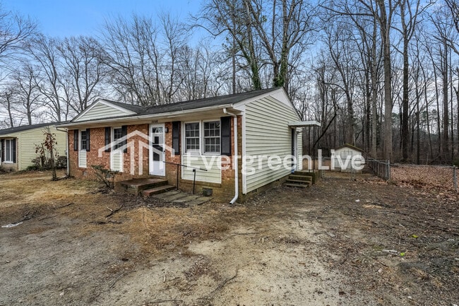Photo - 1708 Cedrow Dr