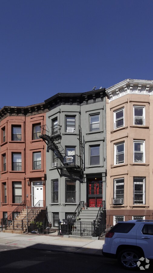 Photo - 107 Jefferson Ave