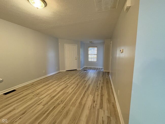 Photo - 4047 Byram Ave