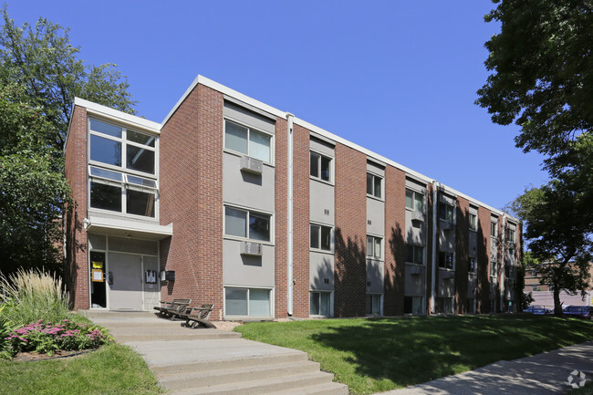 Building Photo - Sela Campus University Apartments