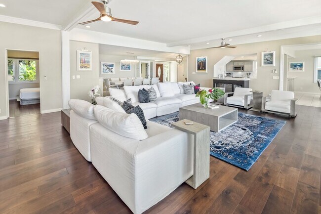 Photo - 201 Portlock Rd