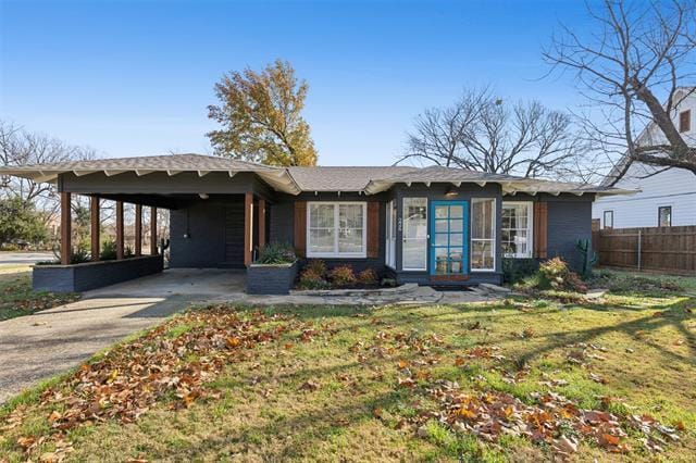 Photo - 226 N Lucas Dr