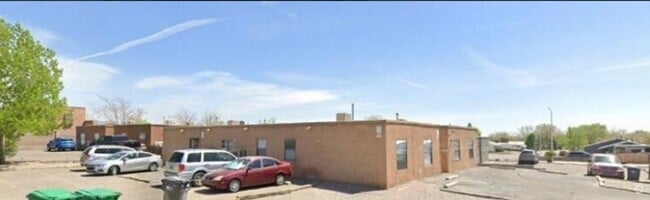 Building Photo - Nice 2 bedroom unit in RIo Rancho Rental