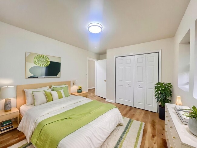 Photo - 5524 8th St NW