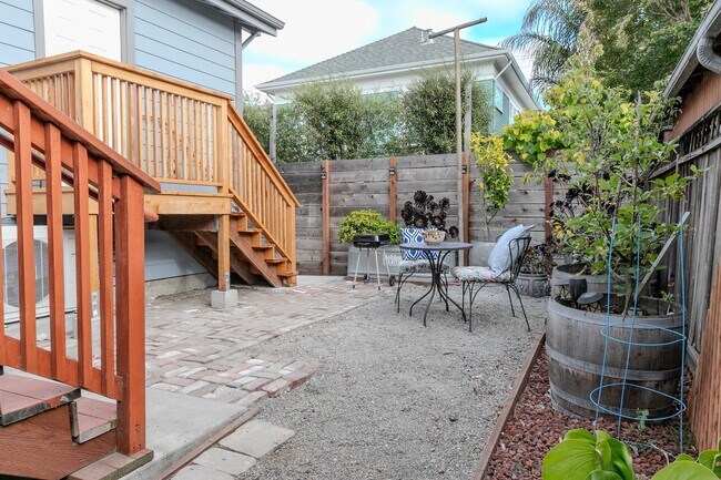 Photo - 1009 Arlington Ave