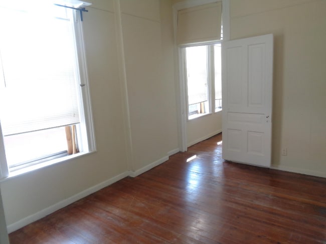 Photo - 12-24 N Huron St Unit 1