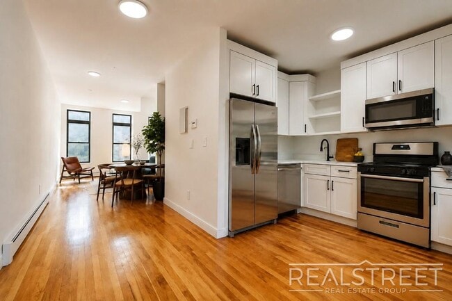 Photo - Charming 2 Bed 1.5 Bath Upper Duplex in Bushwick with Garden