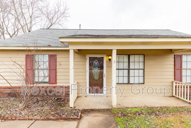 Photo - 10152 Yates Dr
