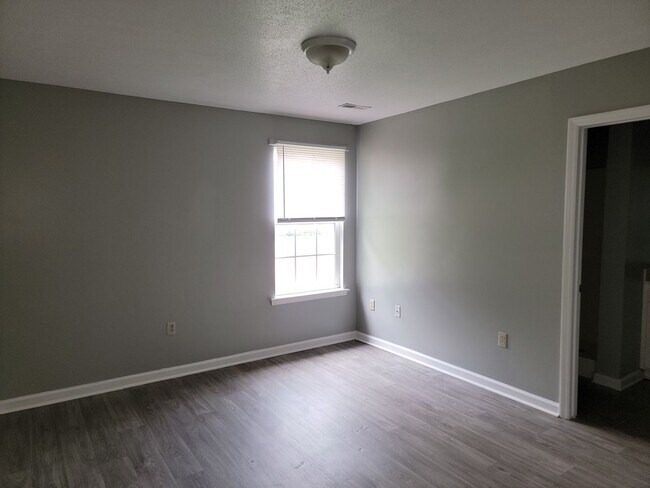 101 Keyport Ct Unit 115