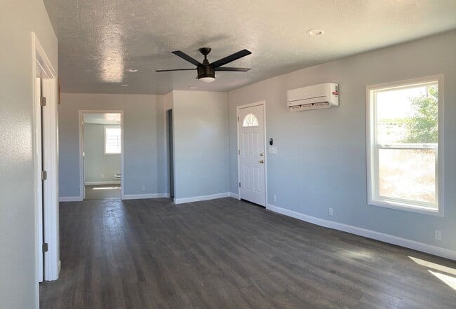 Photo - 24470 Ustick Rd