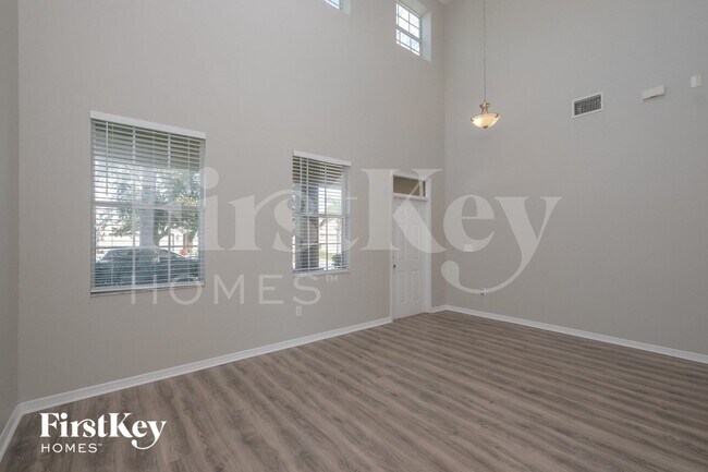 Photo - 10833 Kirkwall Port Dr