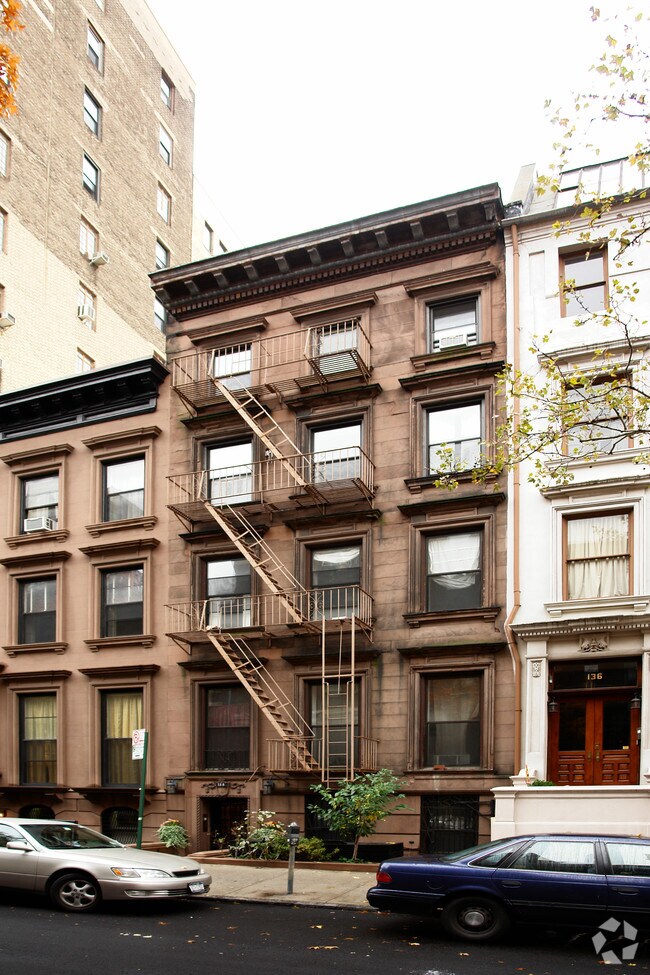 Brooklyn Heights - Brooklyn Heights Apartments