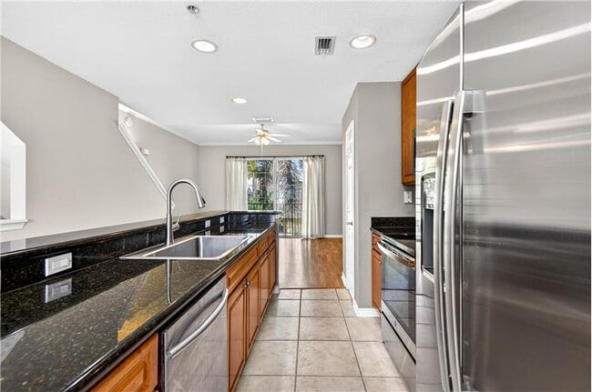 Photo - 9739 Meadow Field Cir