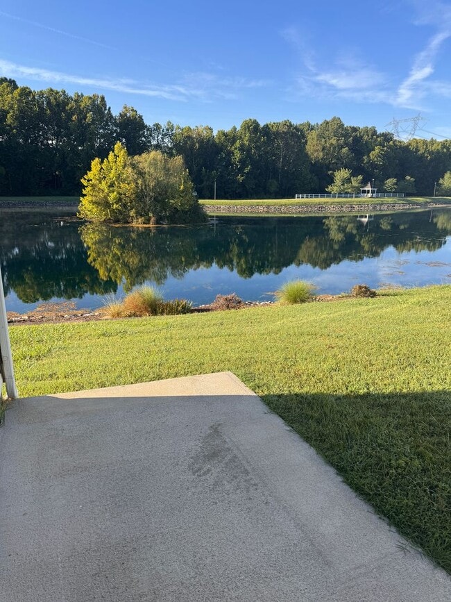 Photo - 2 Bedroom || 2 Bathroom in Lakewalk